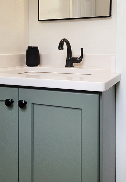 Close On Elegant Bath Vanity Shaker Cabinet Doors and Quratz Countertop