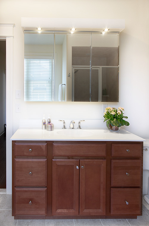 Bathroom Vanity Tri-View Mirror