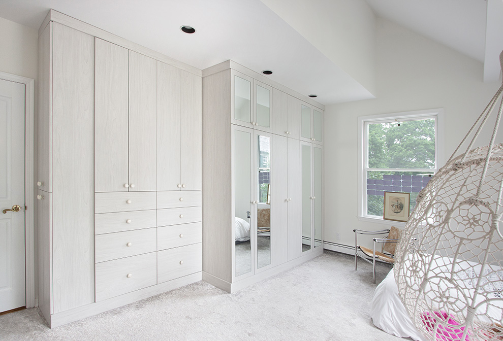 Gorgeous Closet Cabinetry, Abundant and Spacious