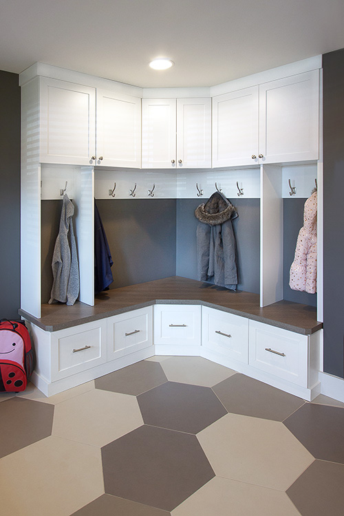 Mudroom Equipped with Benches and Storage Drawers