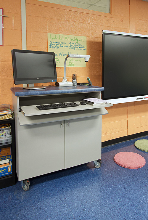 Mobile Computer Cart for the Classroom