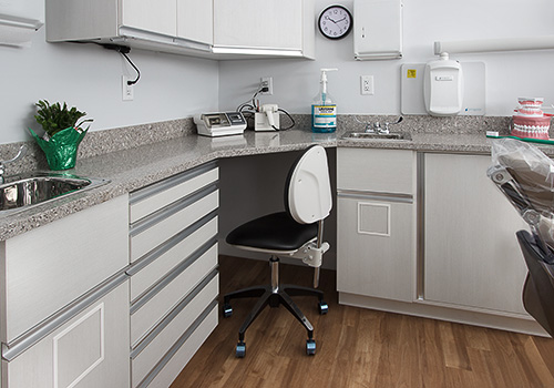 Durable and Efficient Dental Lab Cabinets