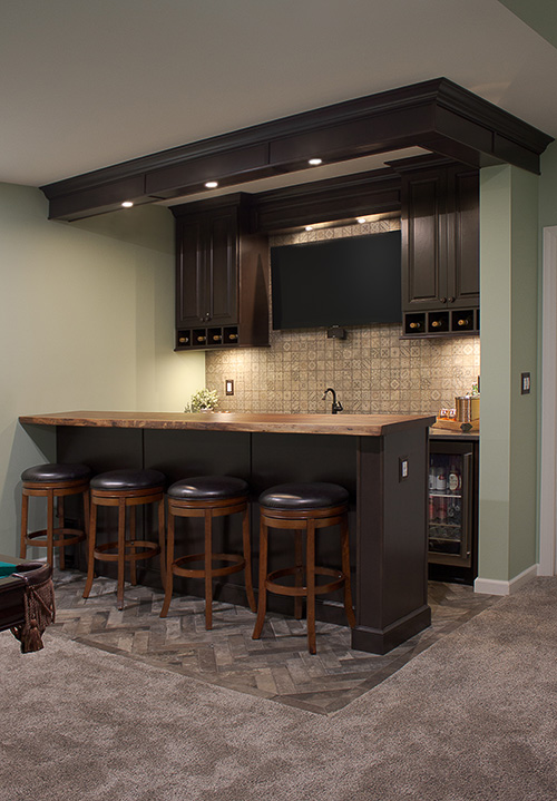 Basement Wet Bar with Wine Bottle Storage