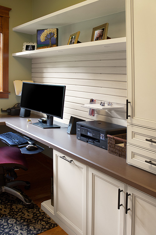 Home Office Desk with HandiWall® and Continuous L-Shaped Desk Counter