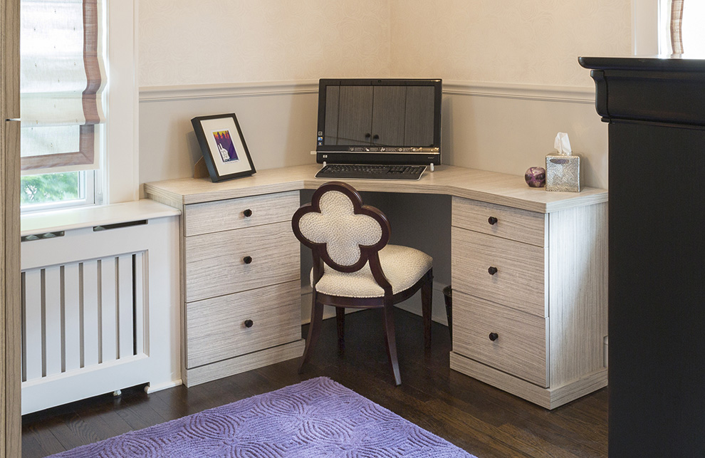 Simple Home Office Desk