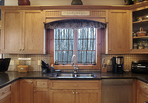 Solid Wood Kitchen Cabinets