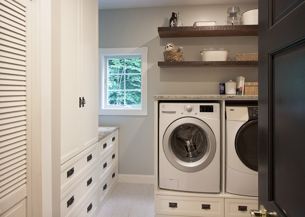 Laundry Room with Butler's Pantry