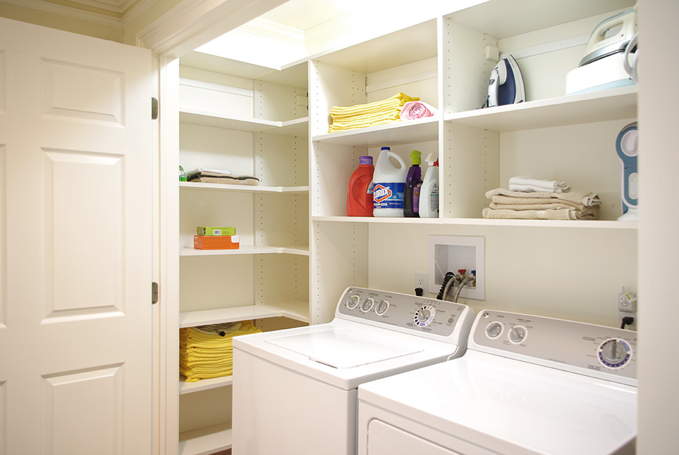 Laundry Station Closet