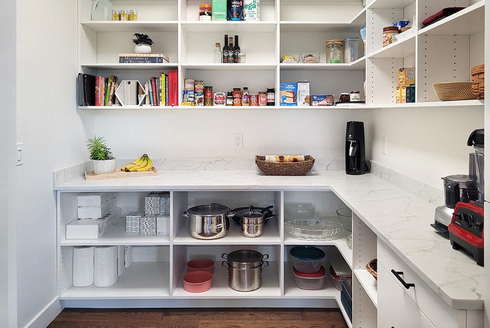 L-Shaped Custom Pantry with Adjustable Open Shelves in Florida, NY